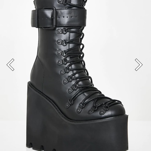 Current Mood, Dolls Kill black platform boots - Picture 2 of 3